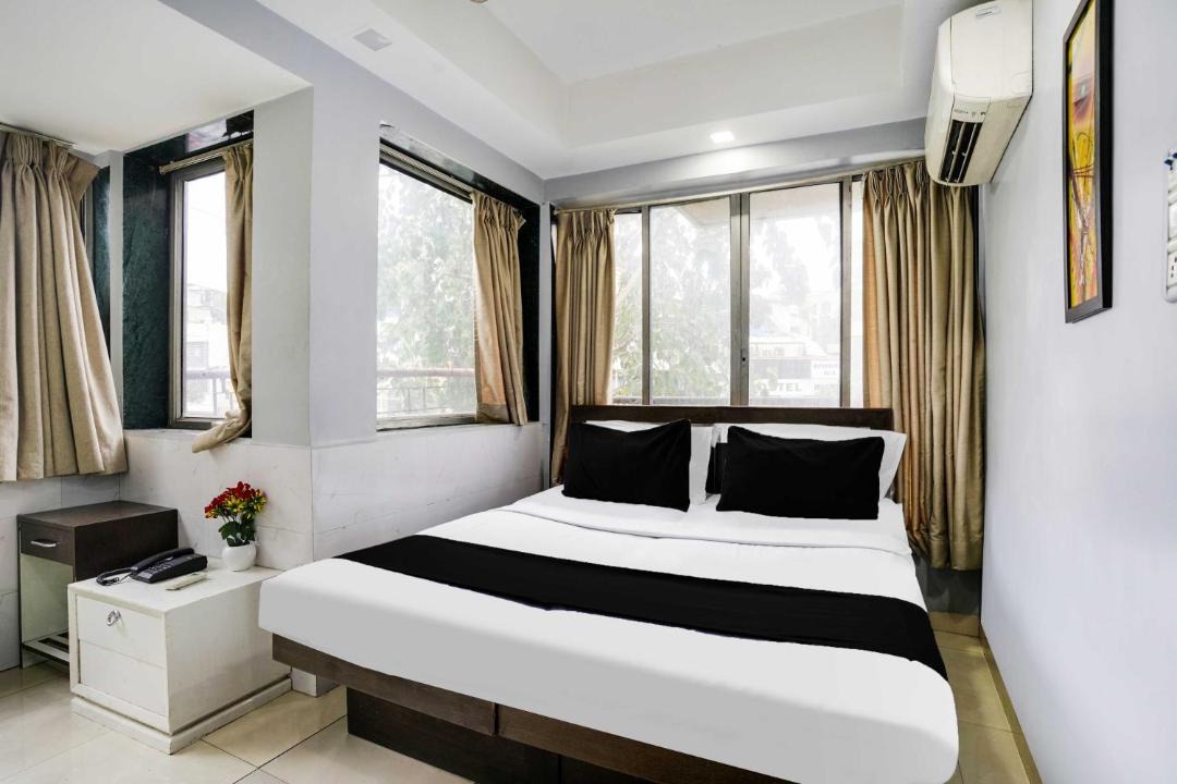 Photo of Bedroom in J B Nagar