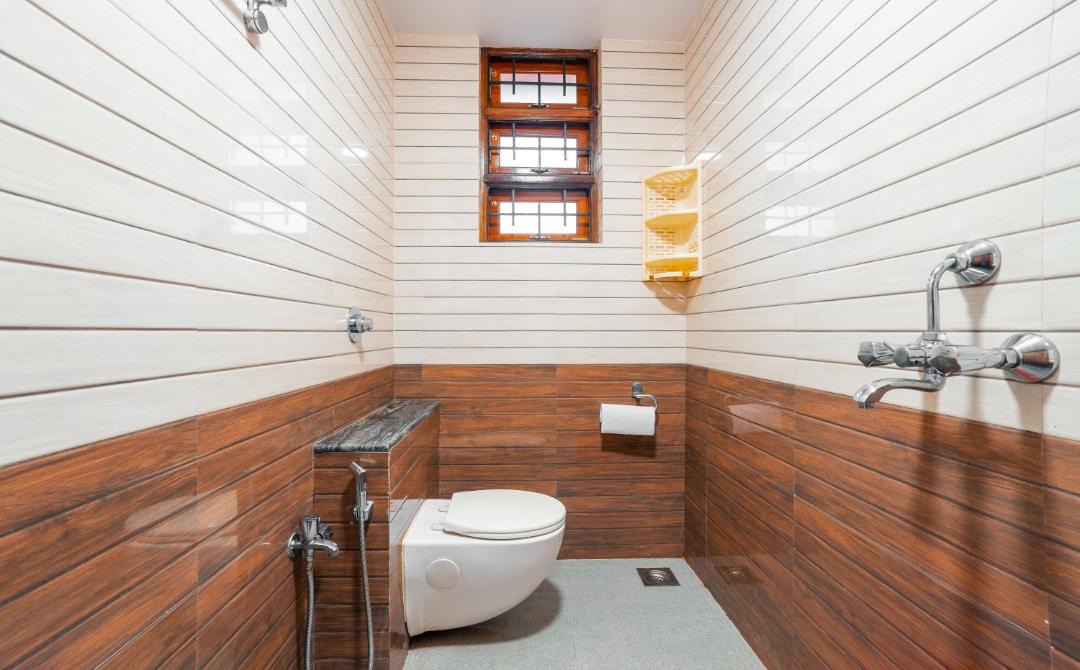 Photo of Bathroom in Khattalwada