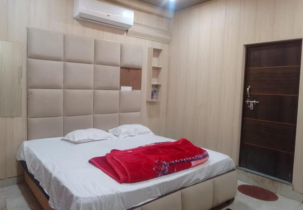 Photo of Bedroom in Greater Noida