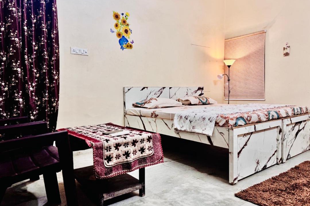 Photo of Bedroom in Kalyanpur