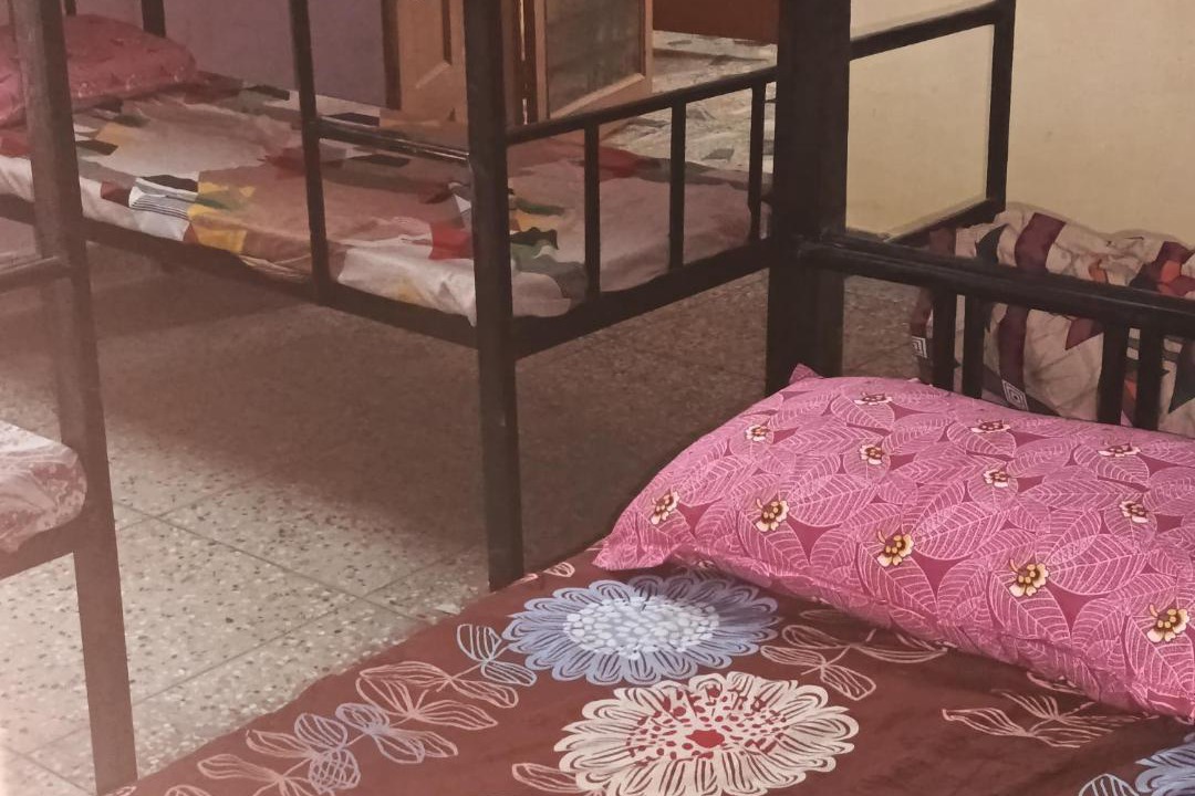 Photo of Bedroom in Alambagh