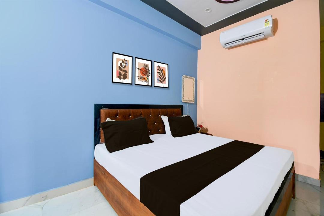 Photo of Bedroom in Phulpur