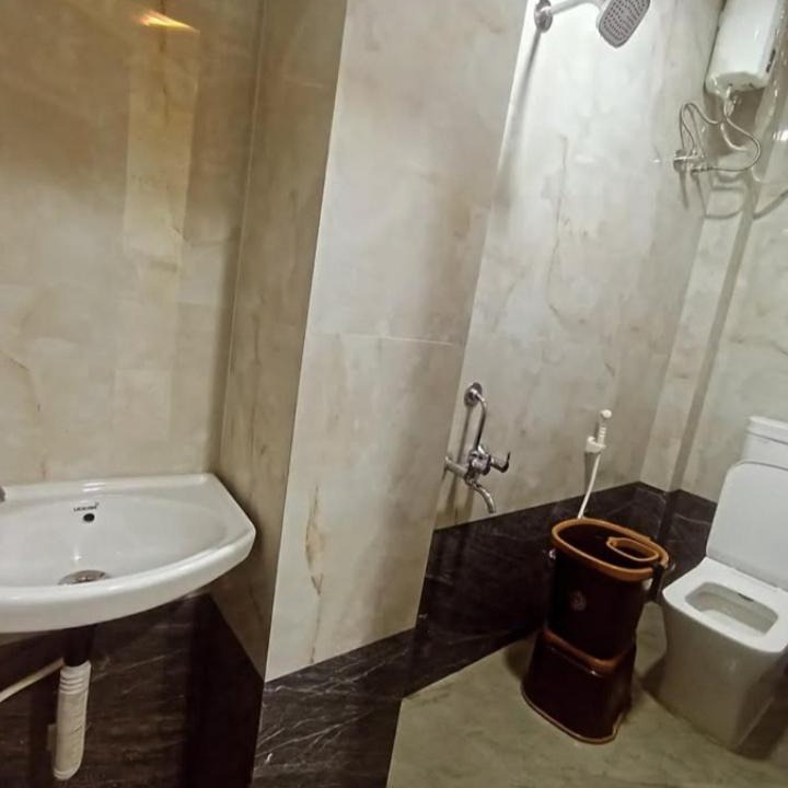 Photo of Bathroom in Rau