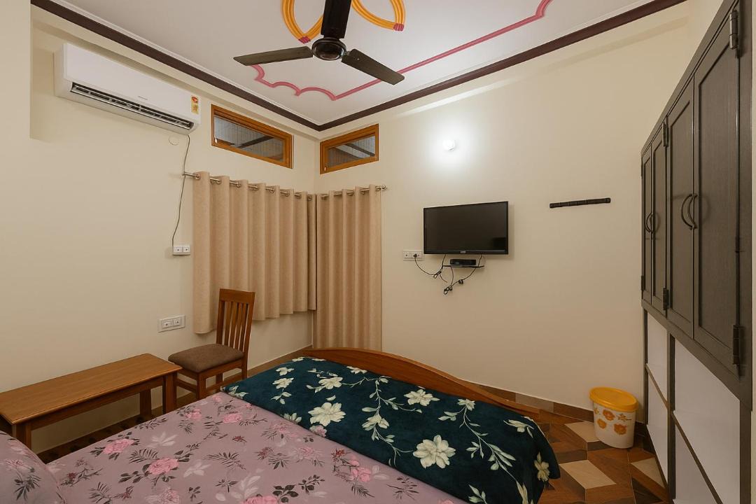 Photo of Bedroom in Faizabad