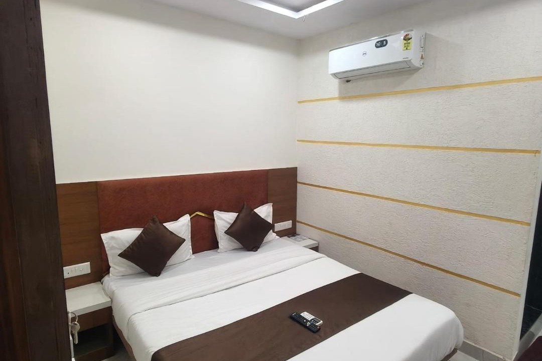 Photo of Bedroom in Bhat