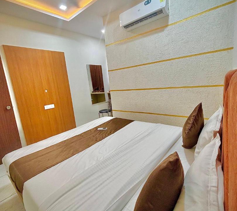 Photo of Bedroom in Bhat