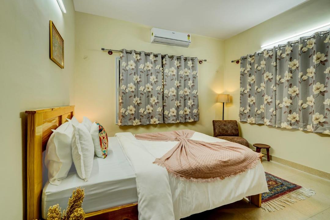 Photo of Bedroom in Vijaya Bank Layout