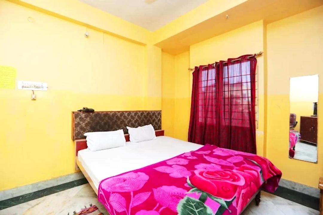 Photo of Bedroom in Deoghar