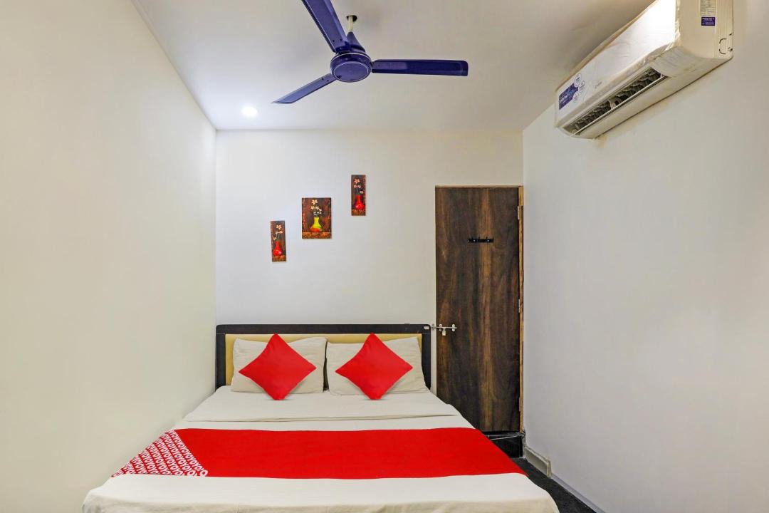 Photo of Bedroom in Surat