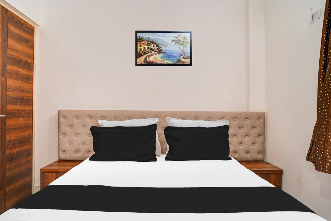 Photo of Bedroom in Bhopal
