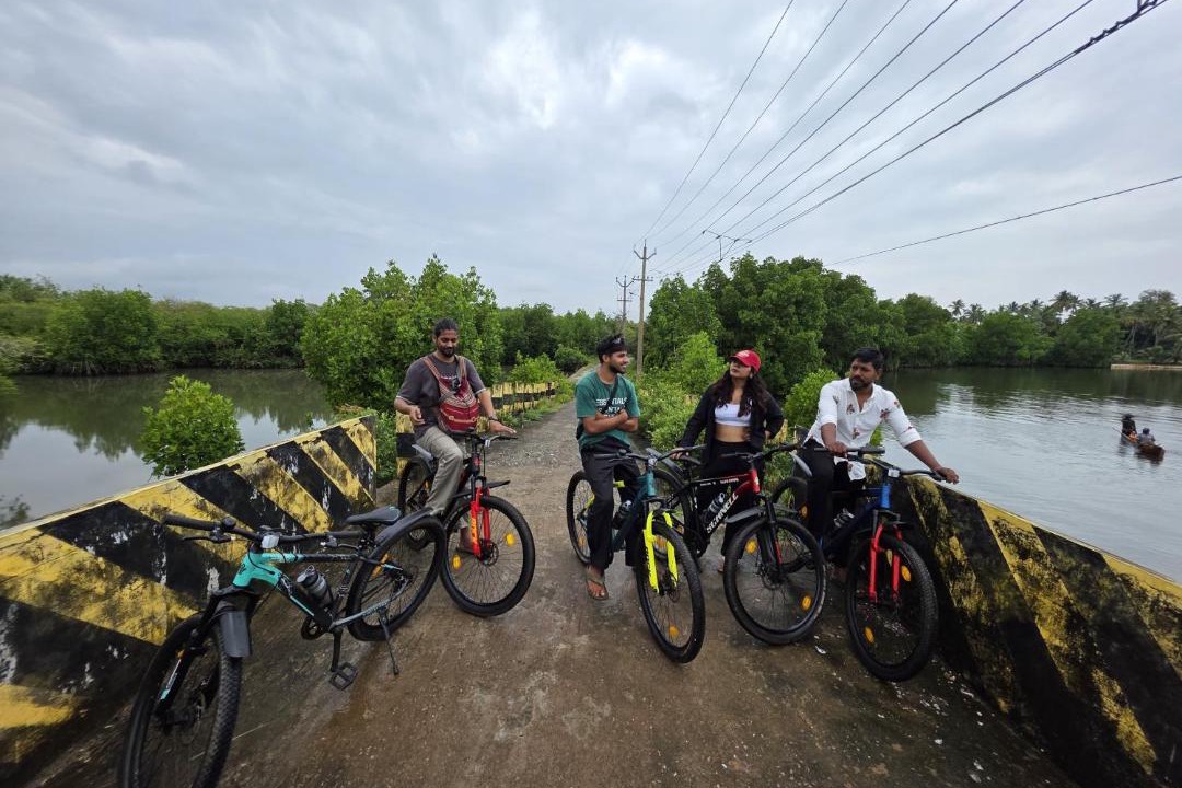 Photo of Others in Munroe Island