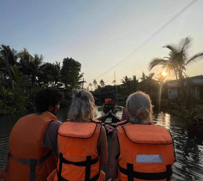 Photo of Others in Munroe Island