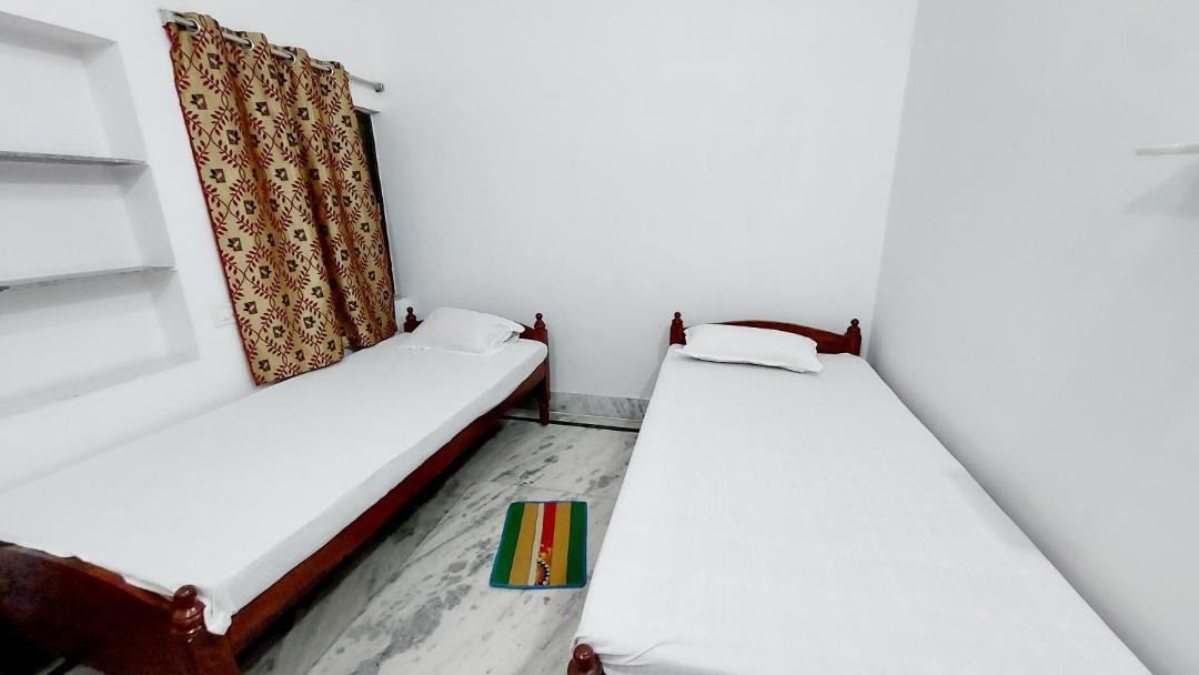 Photo of Bedroom in Bodh Gaya