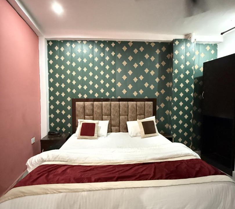Photo of Bedroom in Khattalwada
