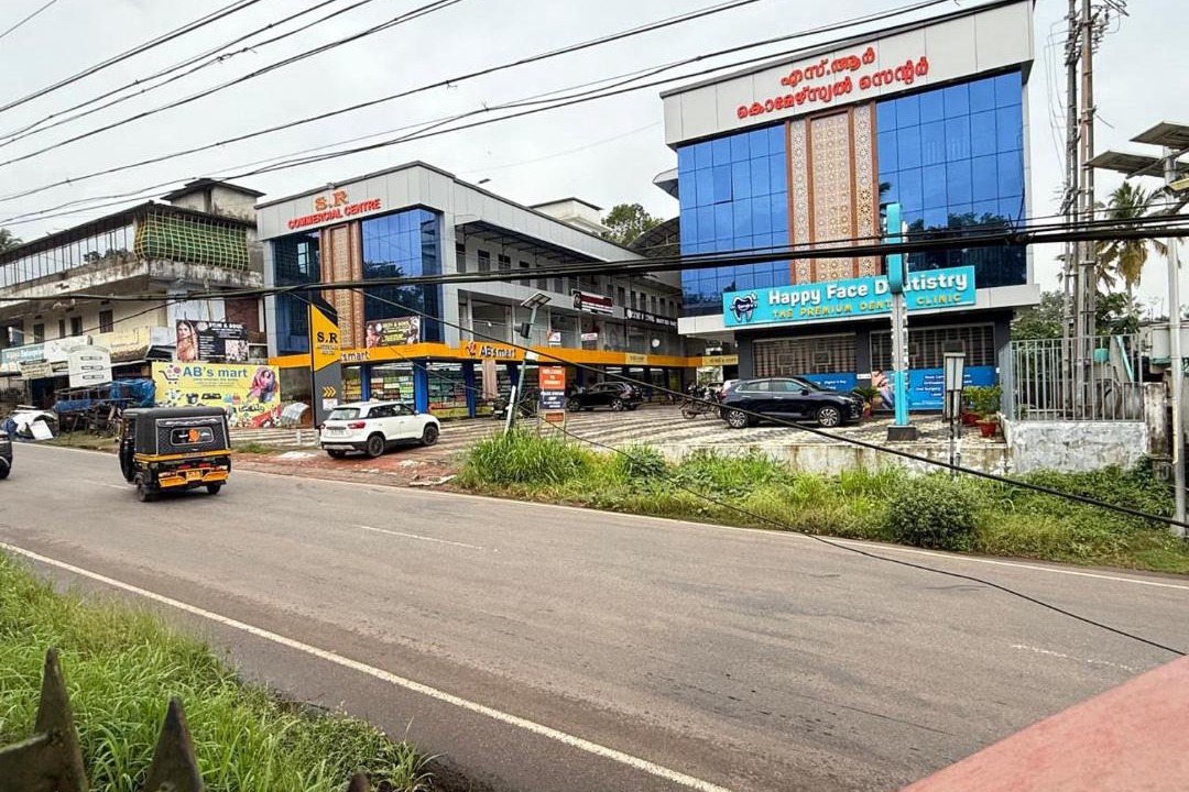 Photo of Buildings in Kulanada