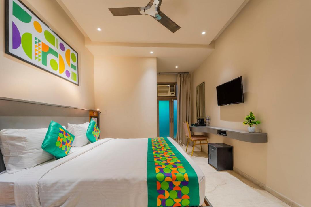 Photo of Bedroom in Sector 70