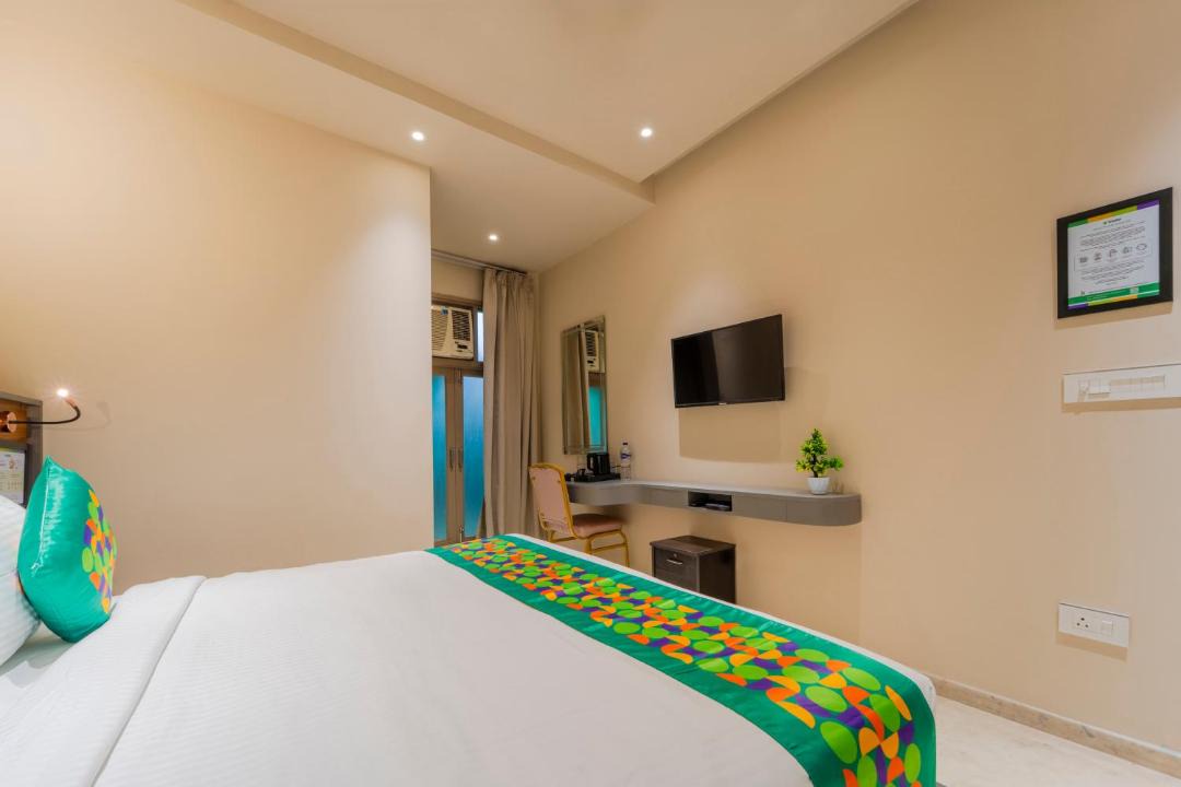Photo of Bedroom in Sector 70