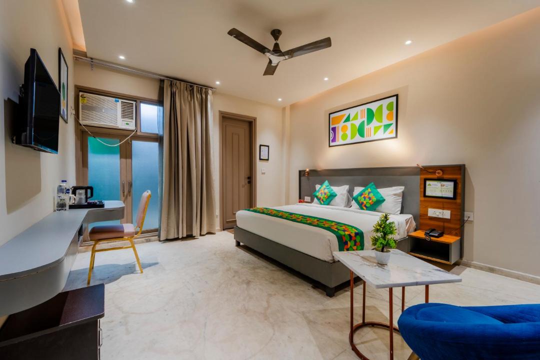 Photo of Bedroom in Sector 70
