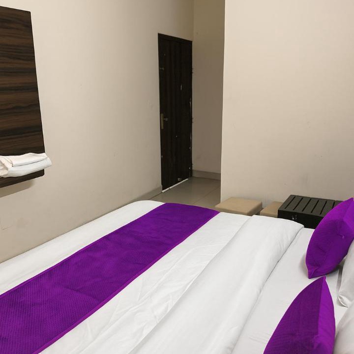 Photo of Bedroom in Jagatpura
