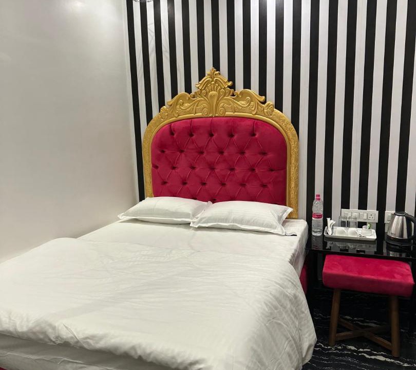 Photo of Bedroom in Allahabad