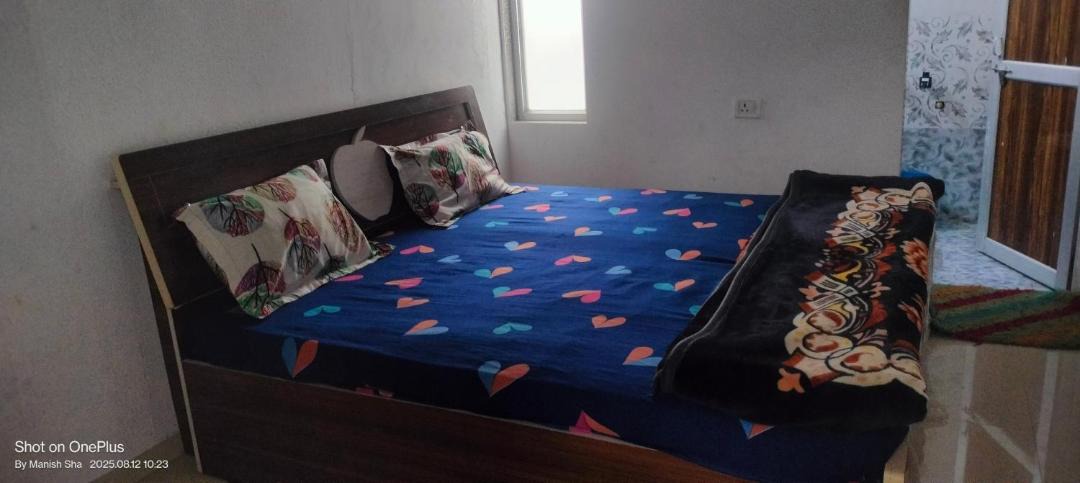 Photo of Bedroom in Shri Madhopur