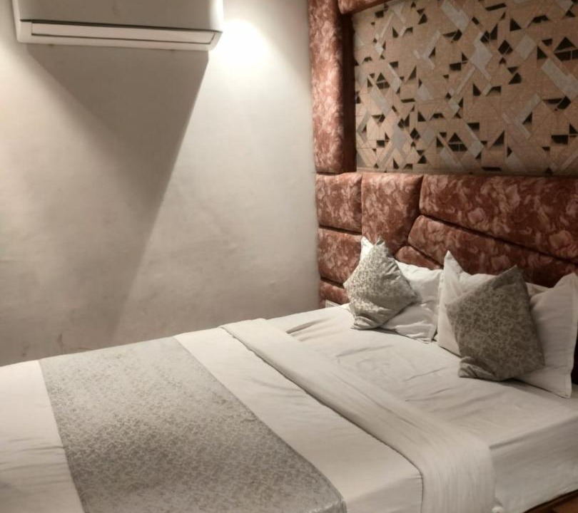 Photo of Bedroom in Gandhinagar