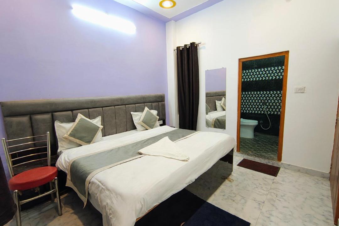 Photo of Bedroom in Akbarpur
