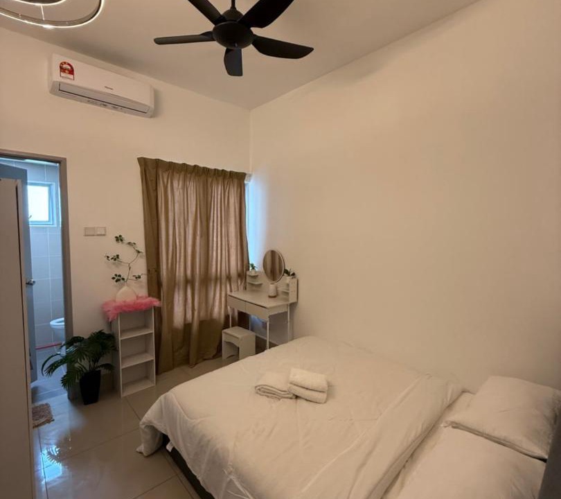Photo of Bedroom in Salak South