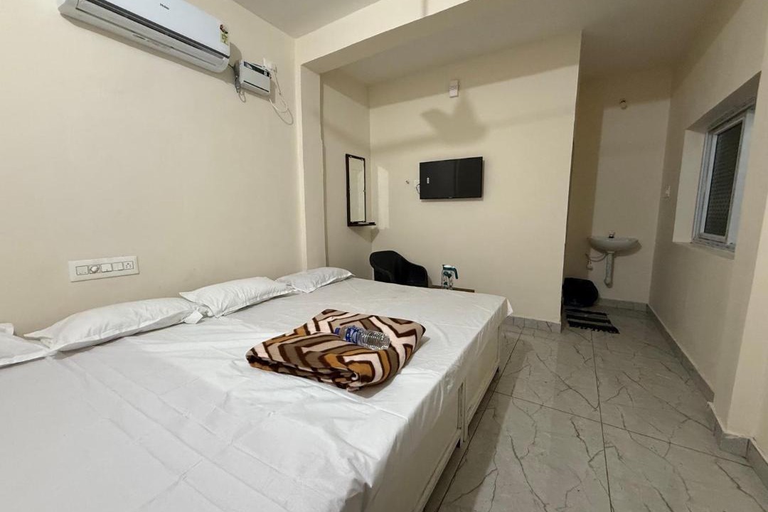 Photo of Bedroom in Velankanni