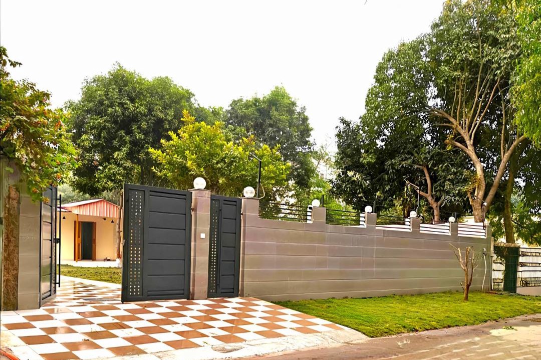 Photo of Others in Greater Noida