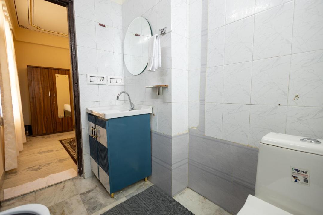 Photo of Bathroom in Bani Park