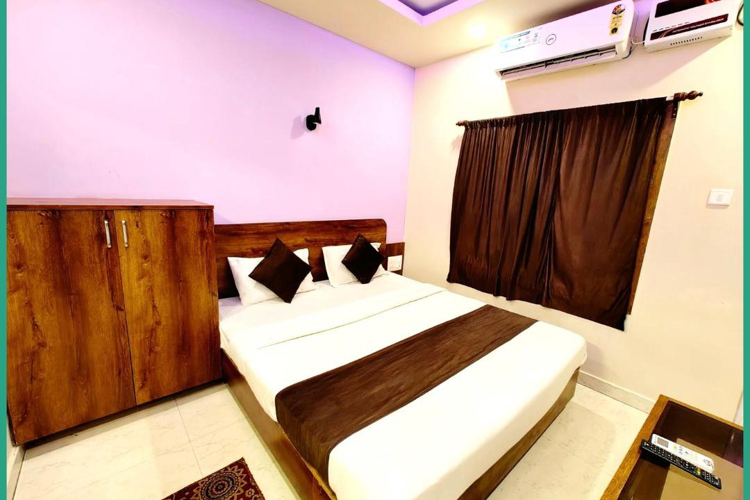 Photo of Bedroom in Bodh Gaya