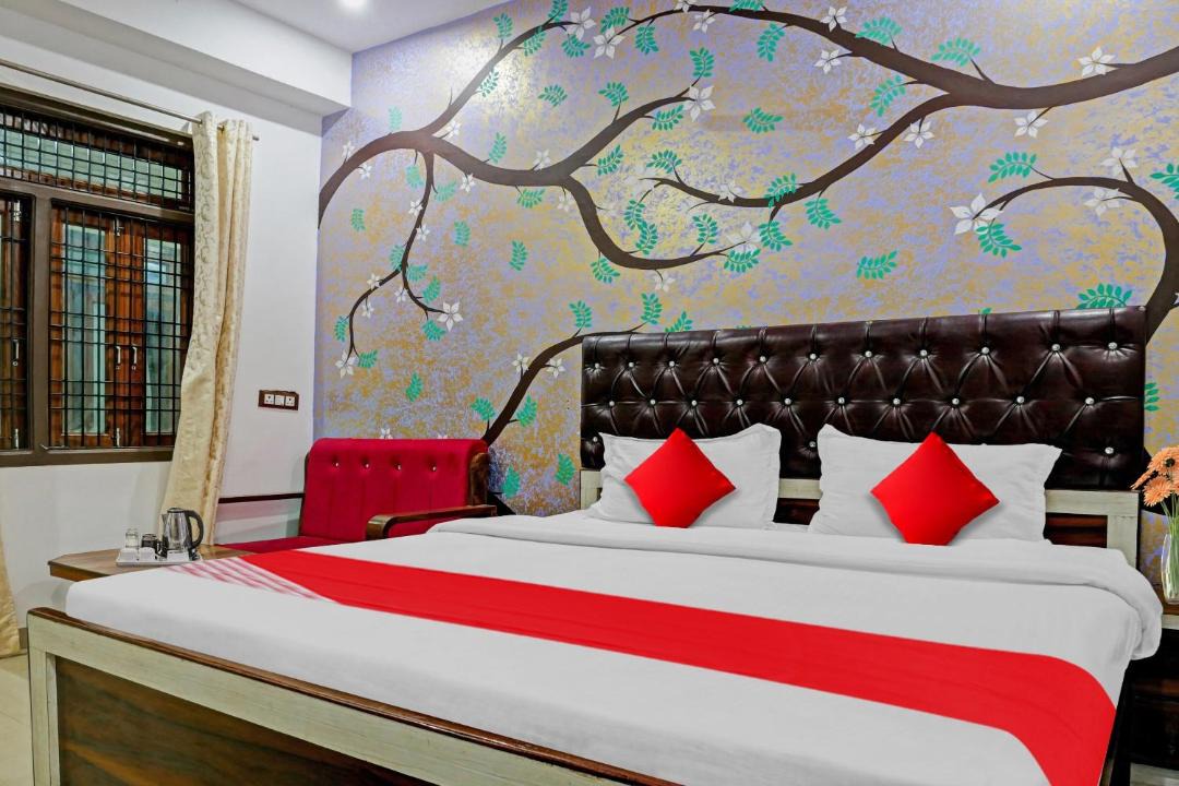 Photo of Bedroom in Jhusi