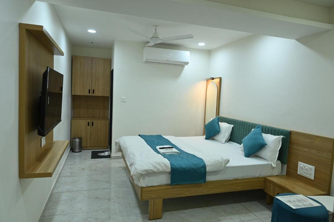 Photo of Bedroom in Bhat