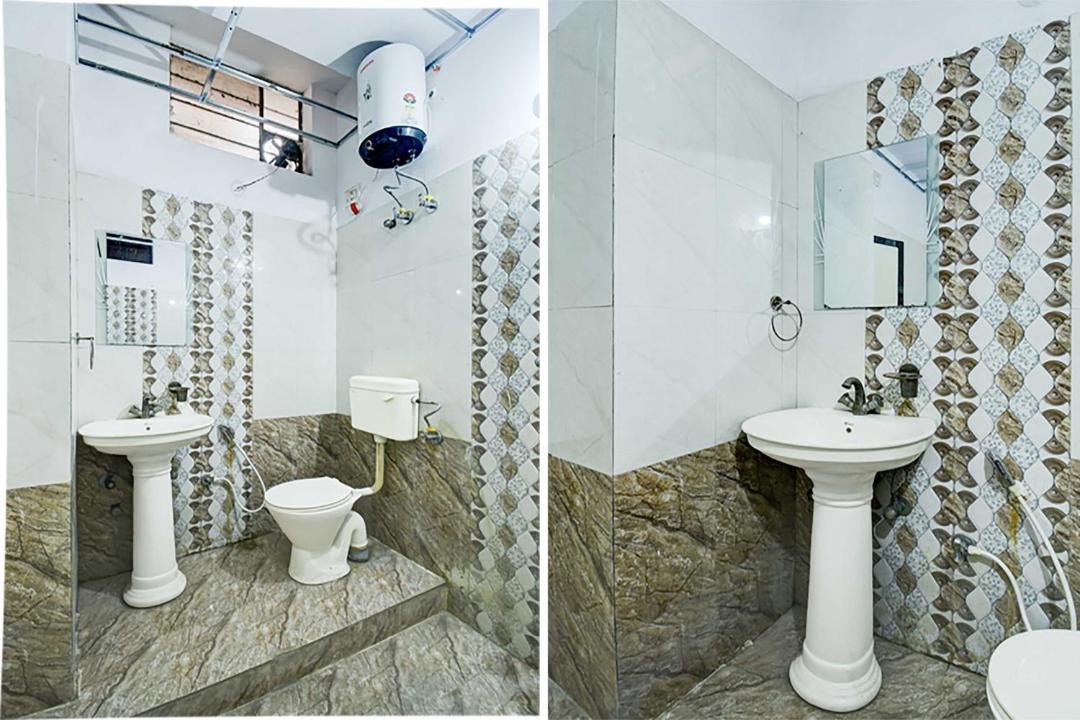 Photo of Bathroom in Amer Fort Road