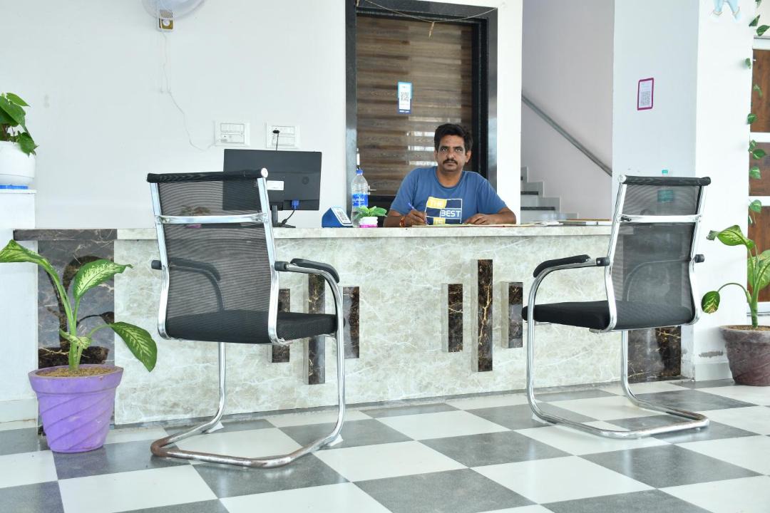 Photo of Others in Shri Madhopur