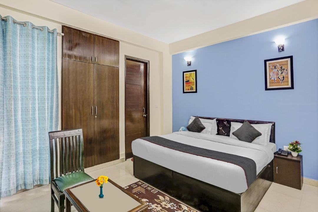 Photo of Bedroom in Sector 70