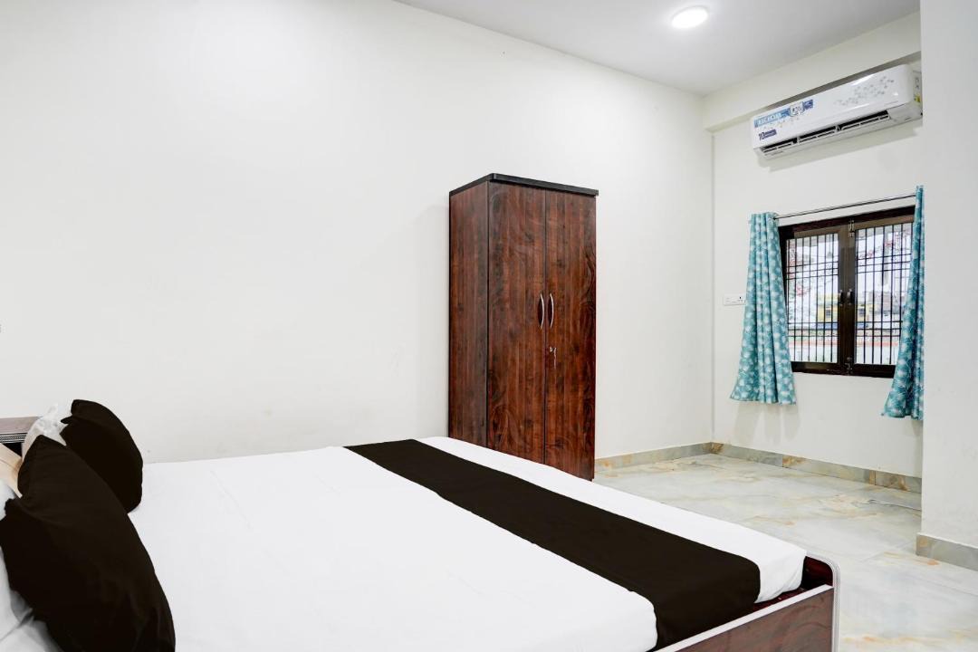 Photo of Bedroom in Machhlishahr