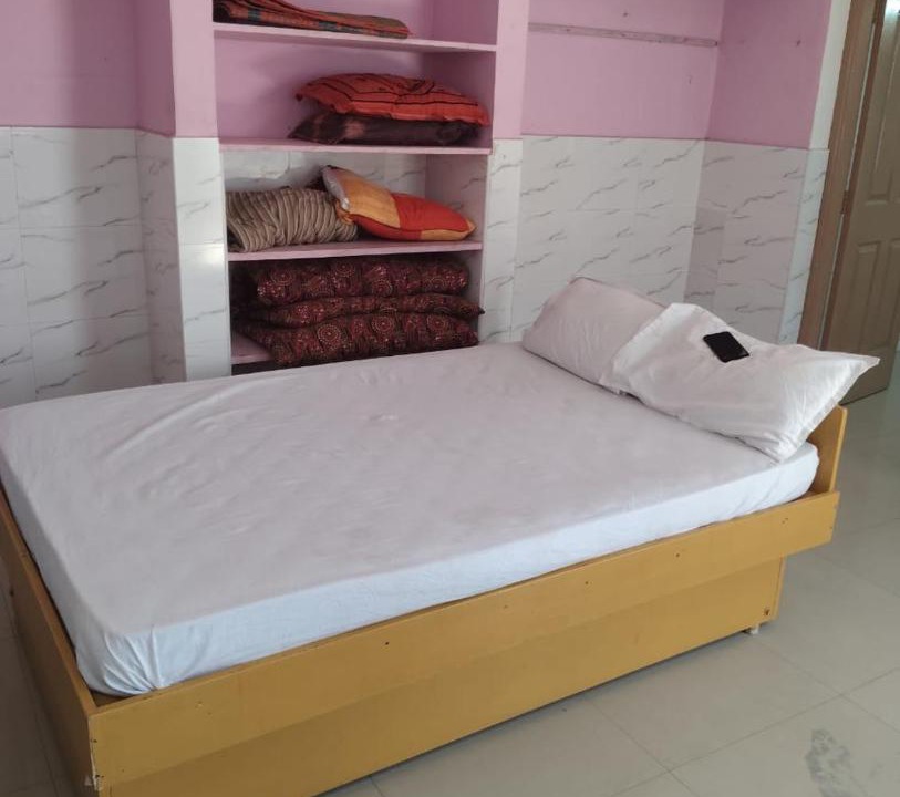 Photo of Bedroom in Tiruchendur