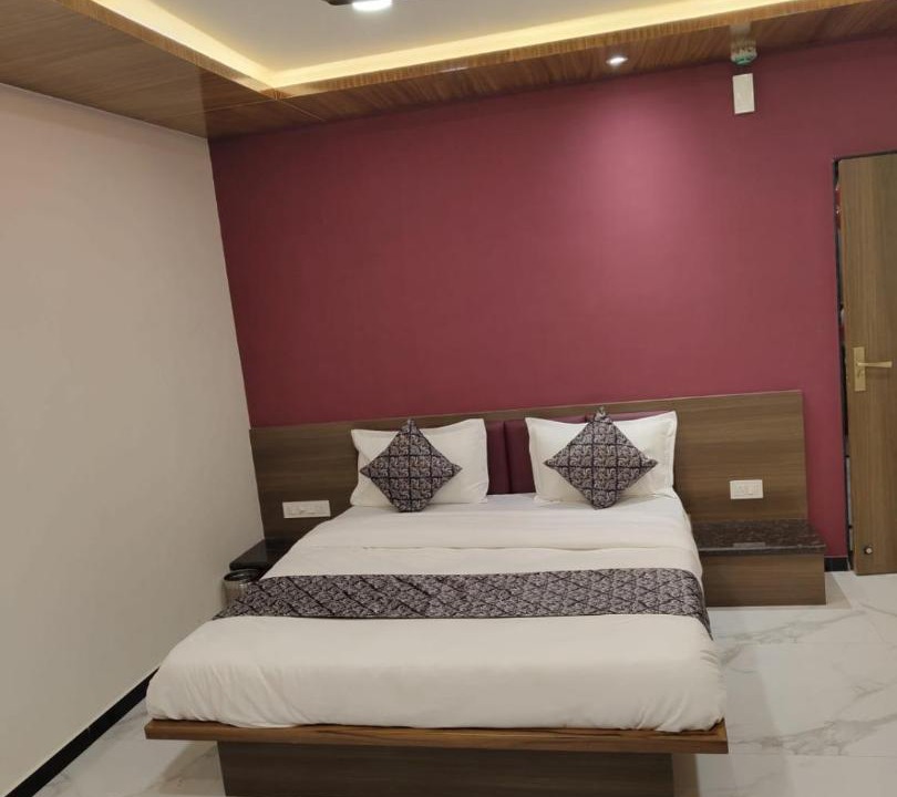 Photo of Bedroom in Kamrej
