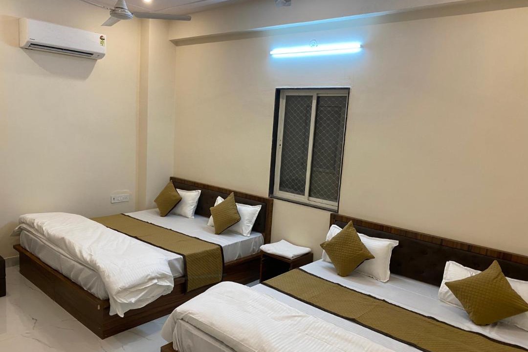 Photo of Bedroom in Khatu