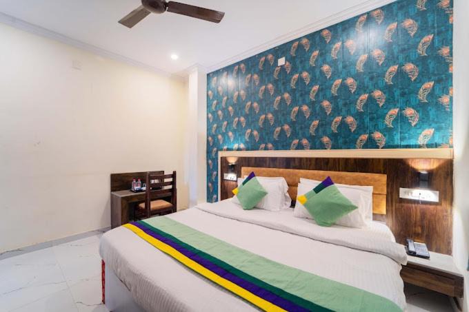 Photo of Bedroom in Shavri Colony