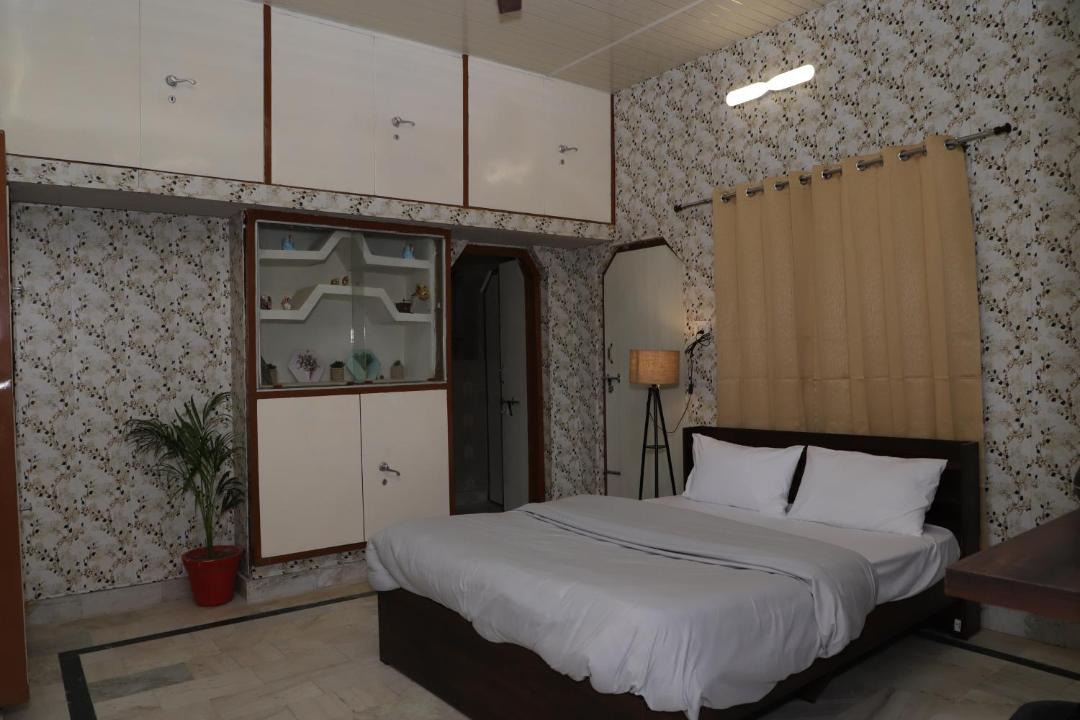 Photo of Bedroom in Rishikesh