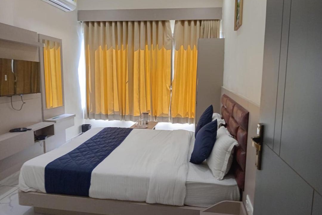 Photo of Bedroom in Gandhinagar