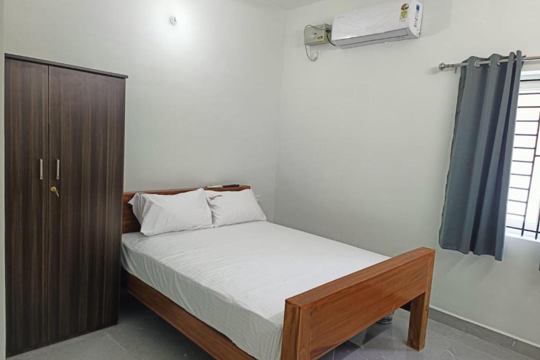 Photo of Bedroom in Aruppukkottai