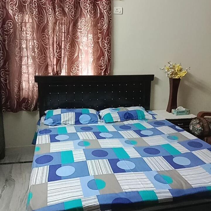 Photo of Bedroom in Green Valley