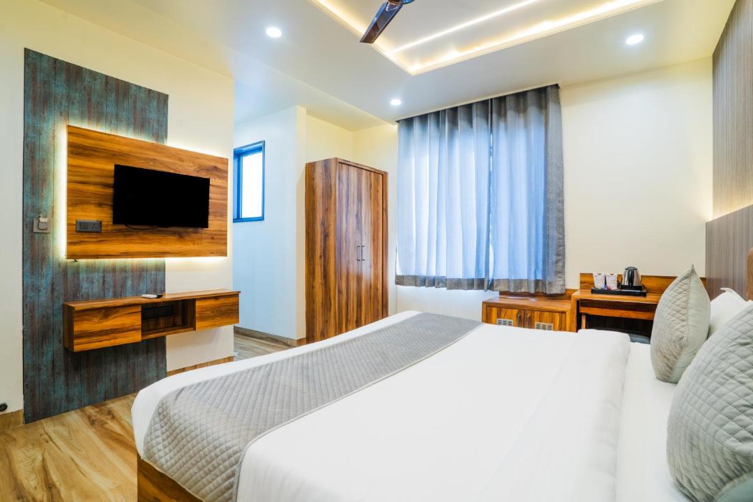 Photo of Bedroom in Tonk Road