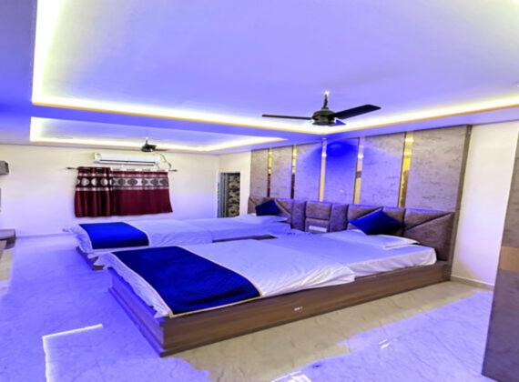 Photo of Bedroom in Titilagarh