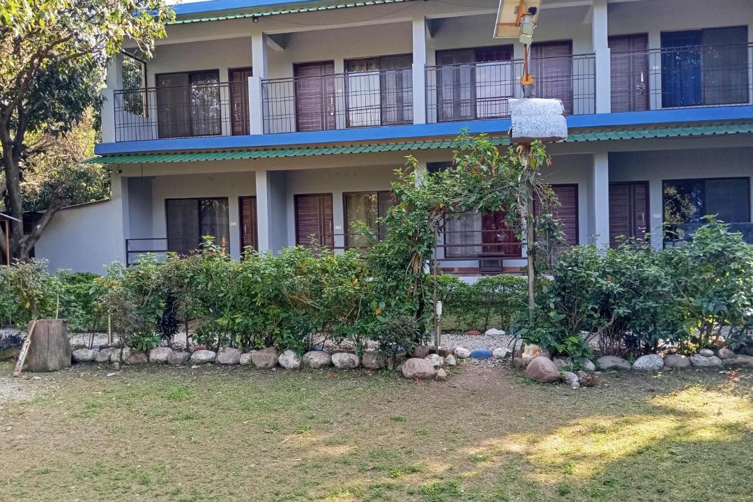 Photo of Others in Garjia