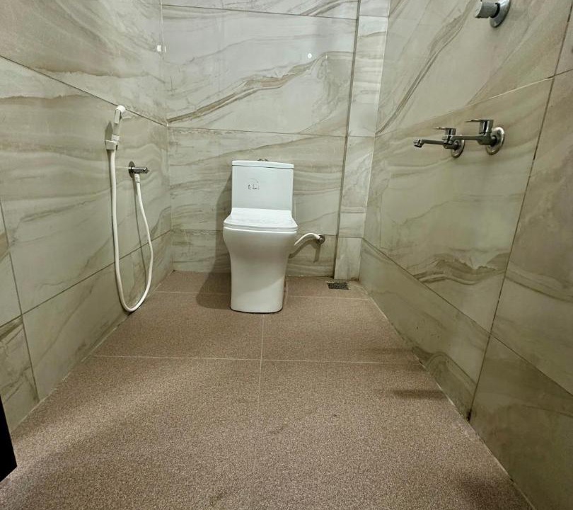 Photo of Bathroom in Kaloor
